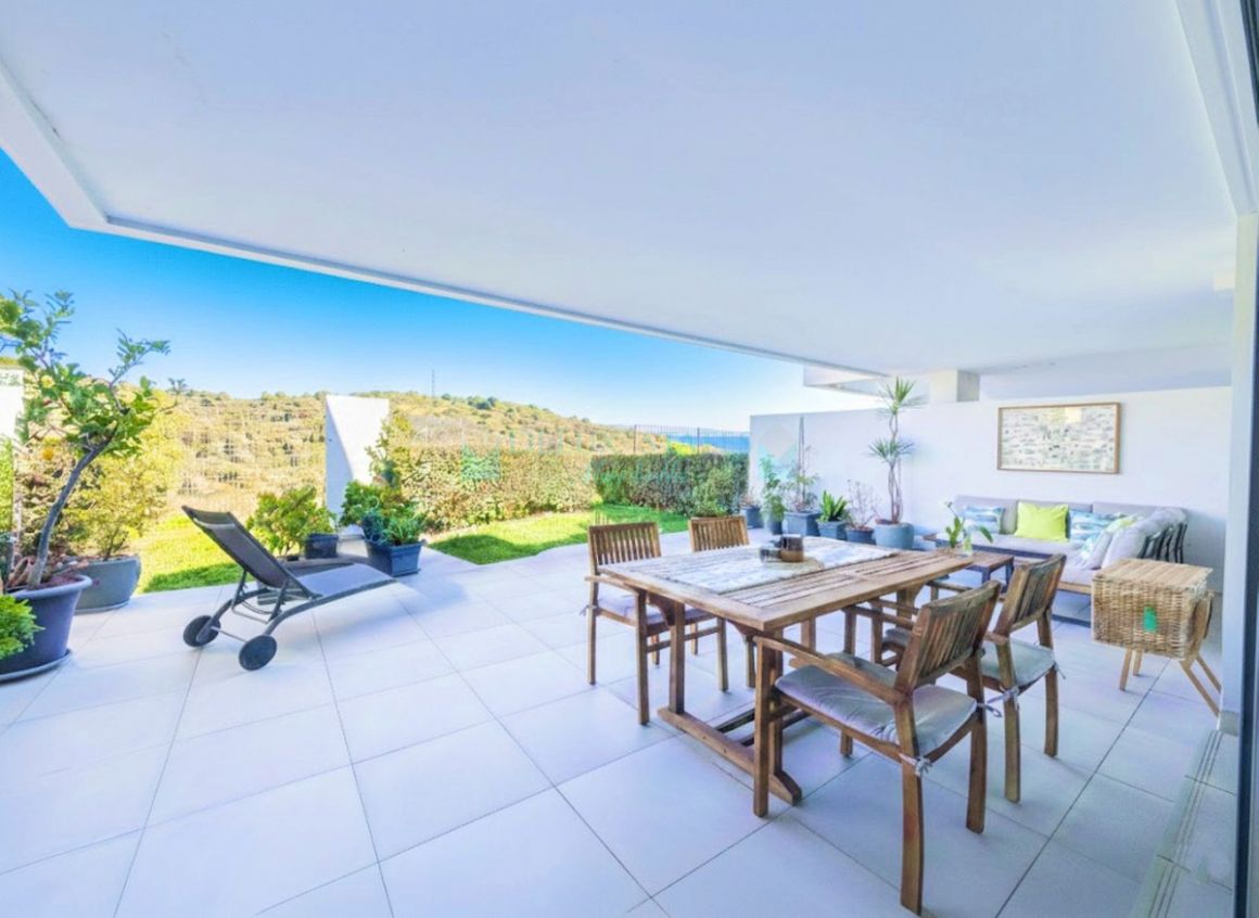 Ground Floor Apartment for sale in Estepona