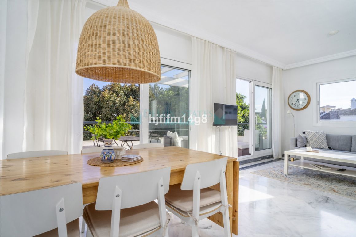 Apartment in Nueva Andalucia