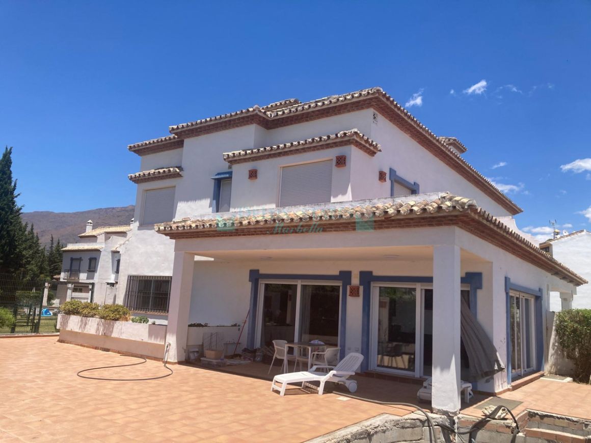 Town House in Estepona