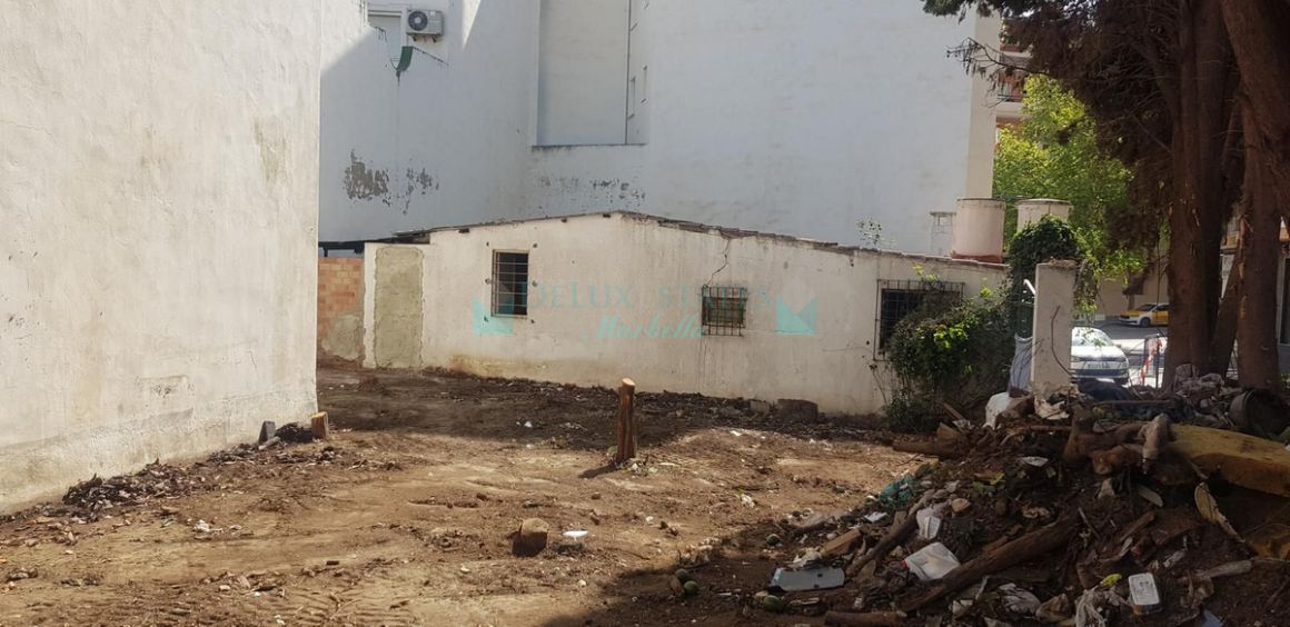 Residential Plot in Estepona