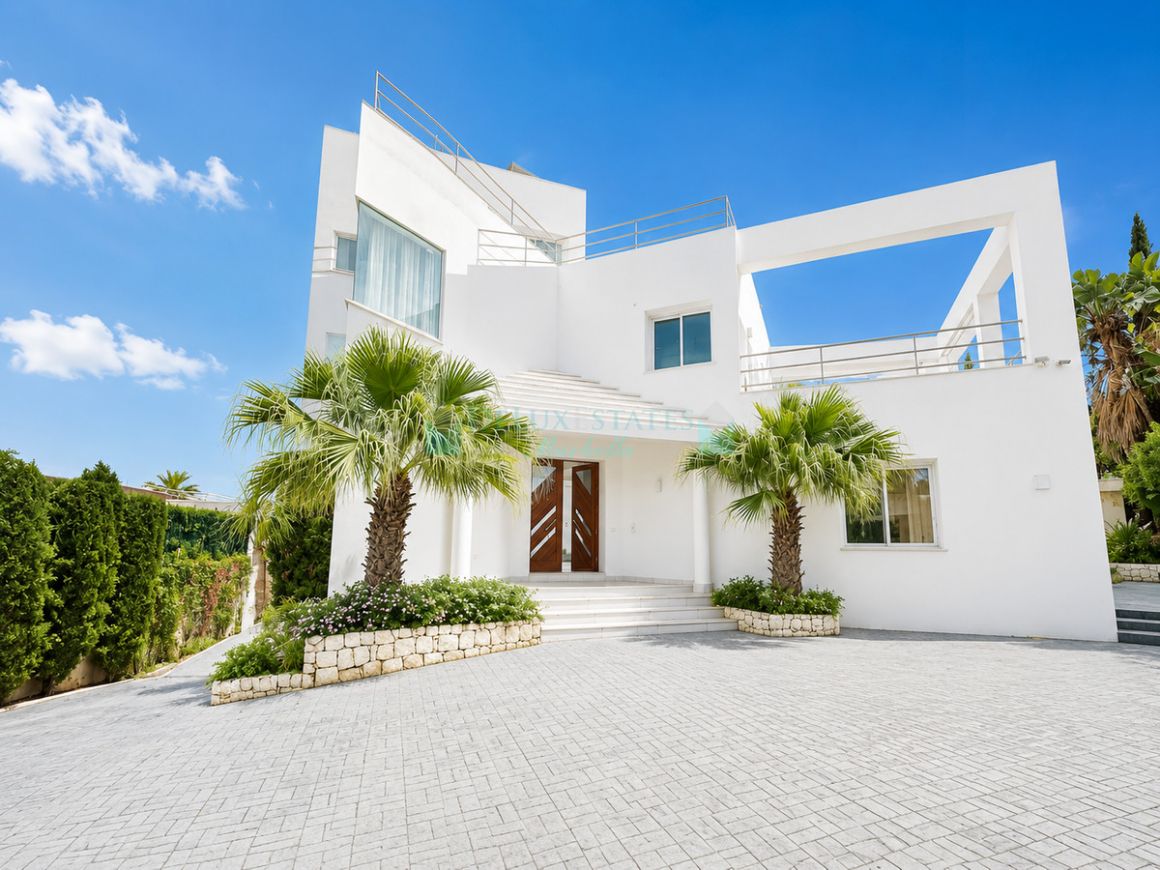Villa in Benahavis