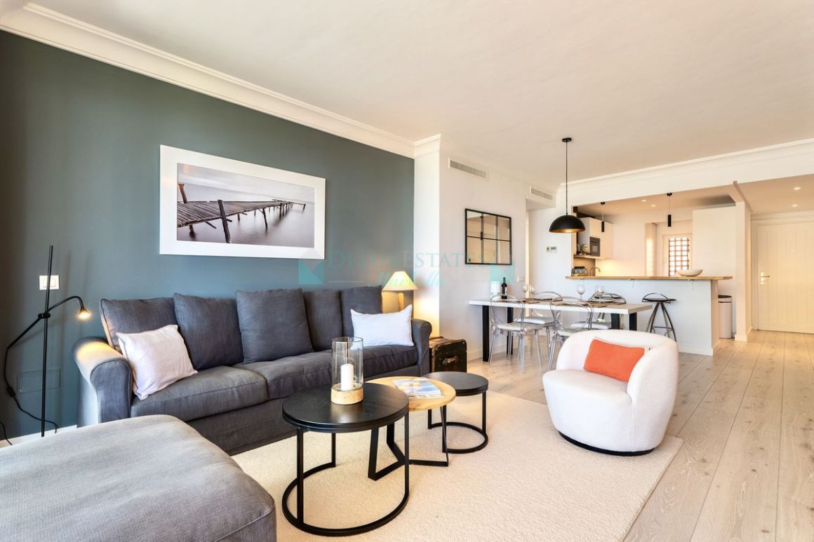 Apartment for rent in Benahavis