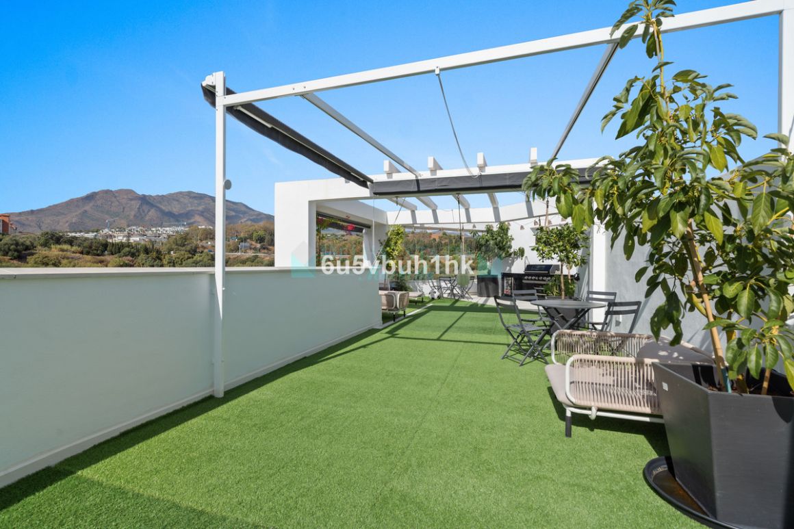 Ground Floor Apartment for sale in Estepona