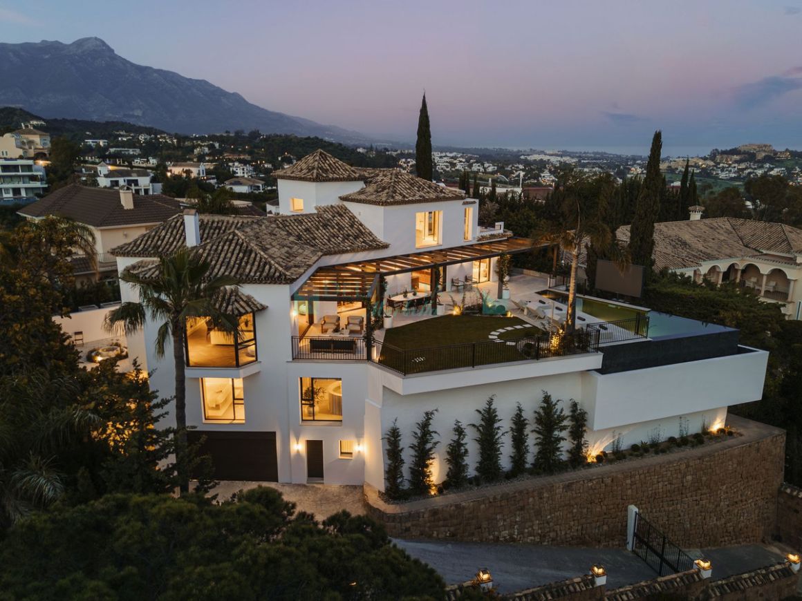 Villa en venta en Benahavis