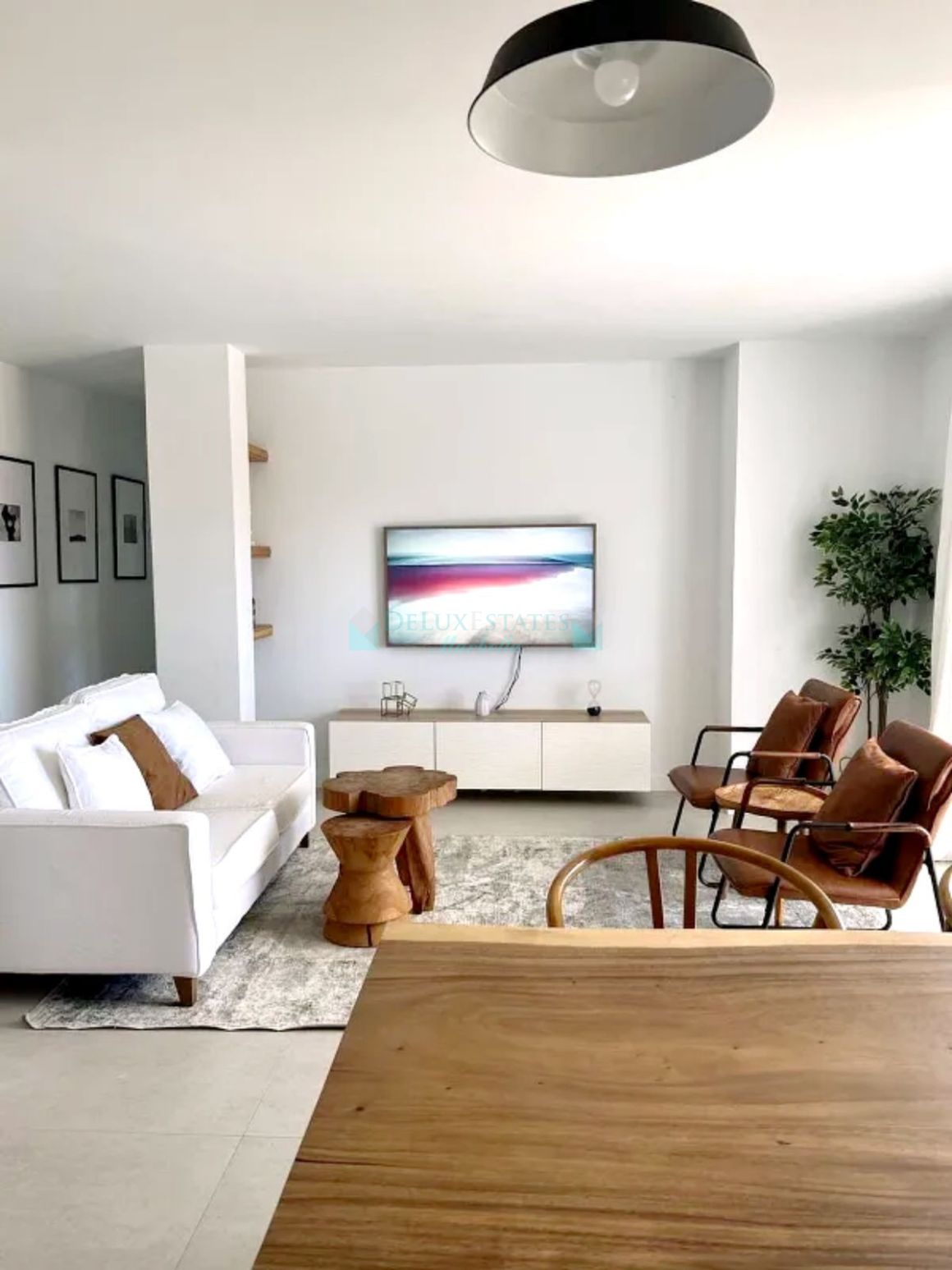 Penthouse for rent in  La Quinta, Benahavis