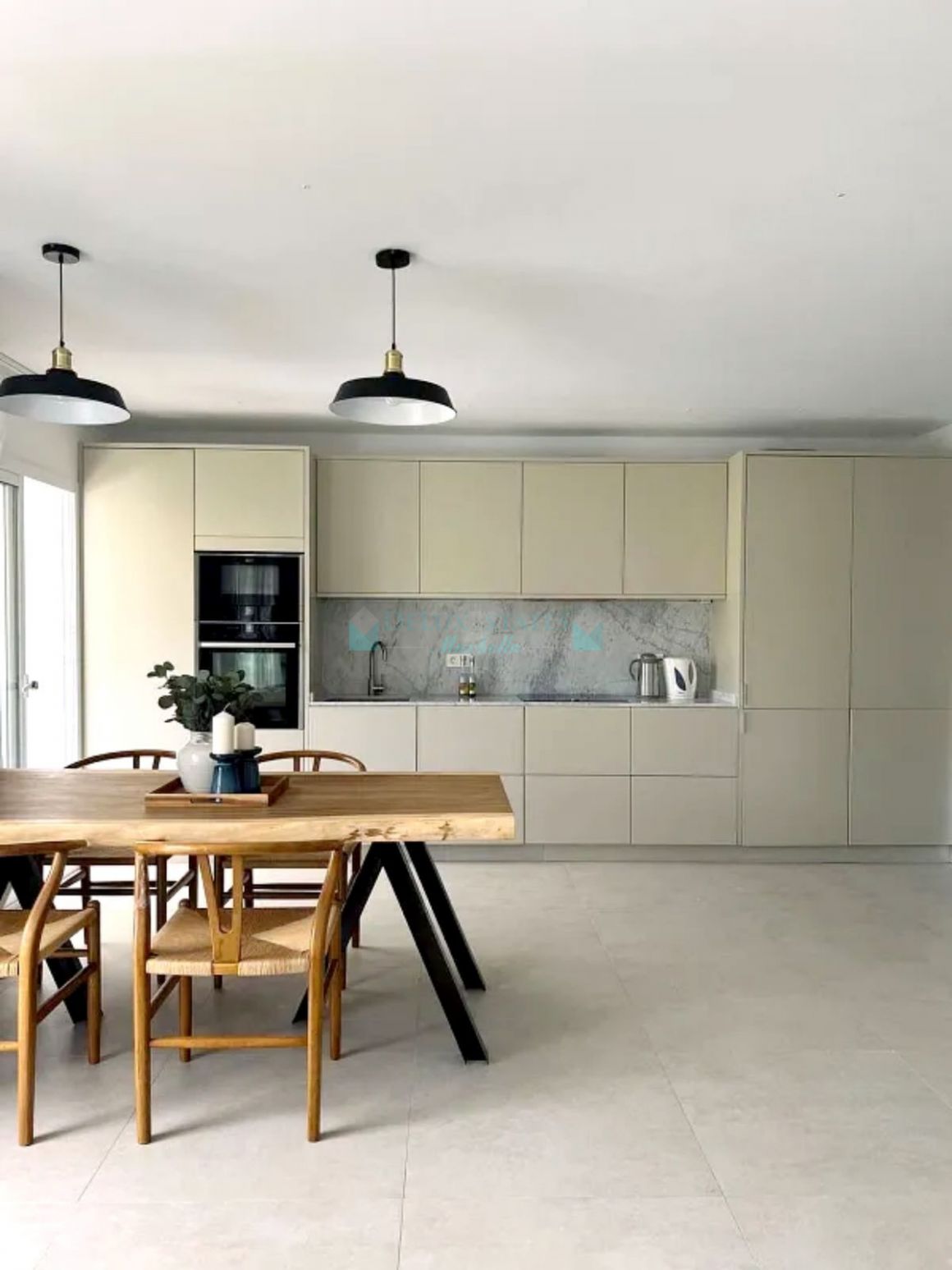 Penthouse for rent in  La Quinta, Benahavis