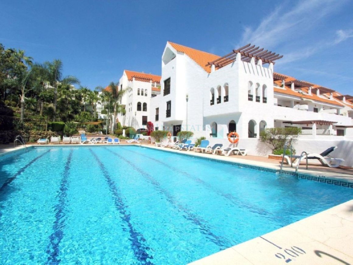 Ground Floor Apartment for rent in Nueva Andalucia