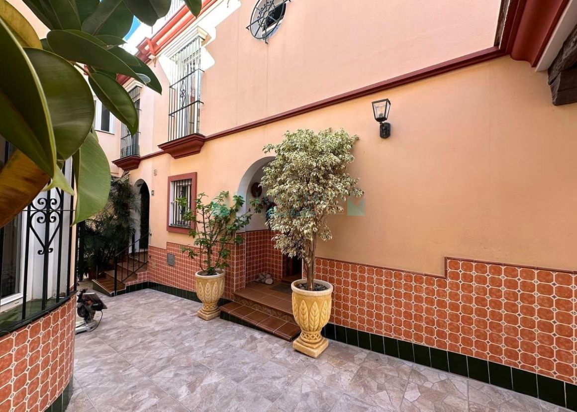 Town House in Estepona