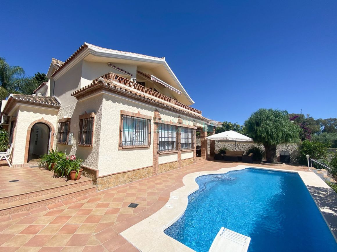 Villa for sale in  Guadalmina Alta, San Pedro de Alcantara