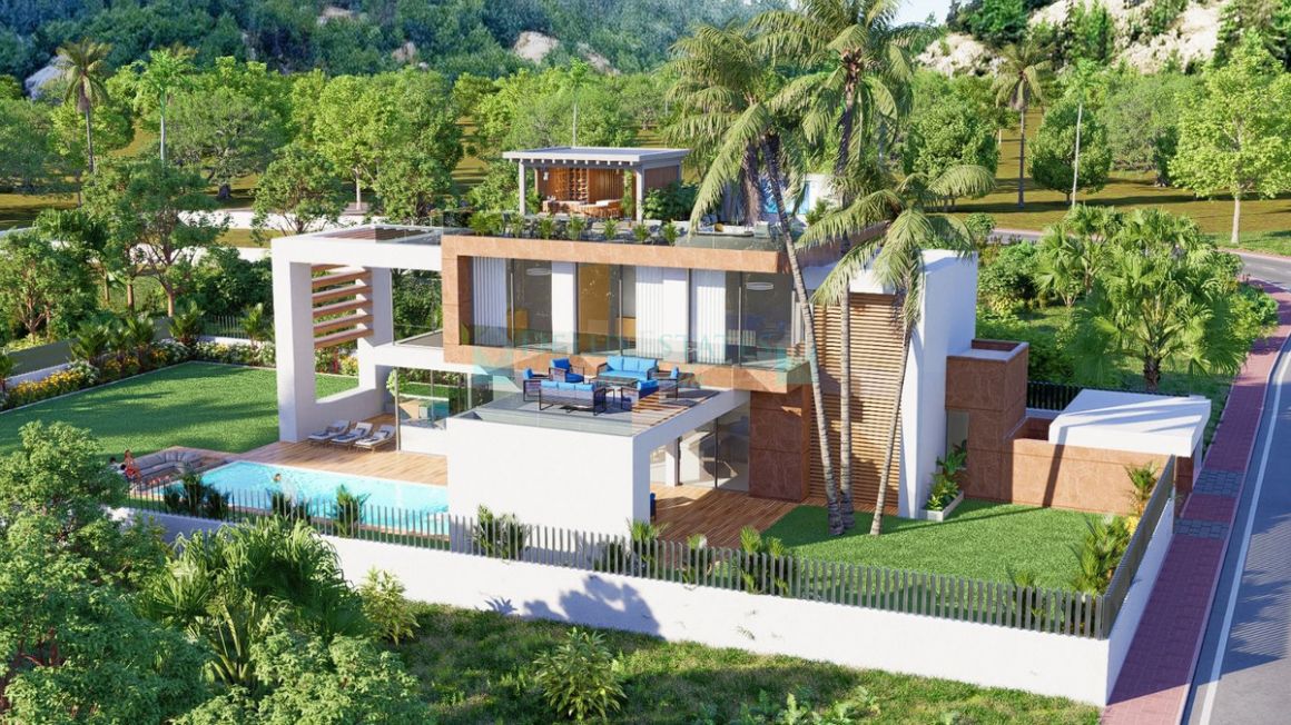 Villa for sale in  Valle Romano, Estepona