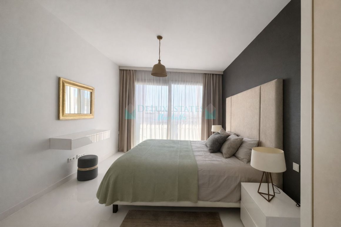 Apartment for rent in  Atalaya, Estepona