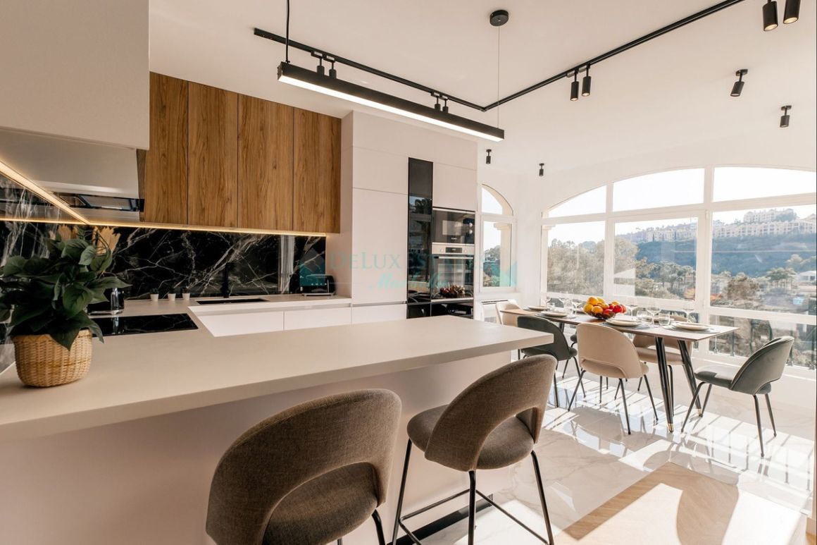 Ático en venta en  La Quinta, Benahavis