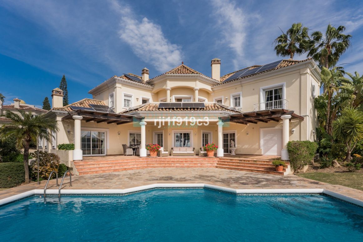 Villa for sale in  Elviria, Marbella East