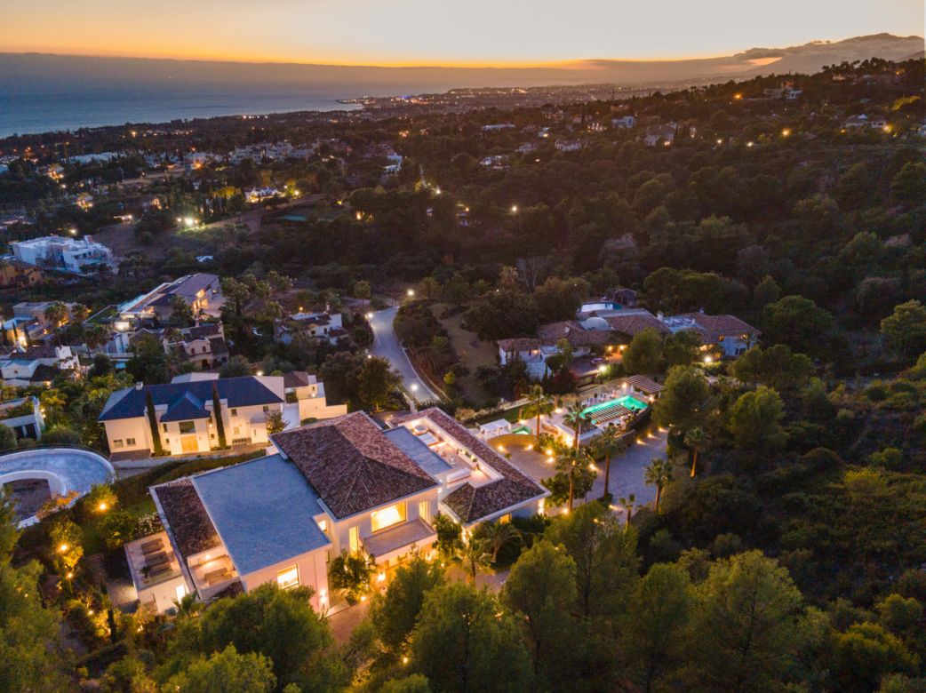 The Safest Gated Communities in Marbella (2026 Guide) 3 B98Le8~d7M9toHMvTjgme8OZa3VM~MdHztIxQSBCr M2nO0XJvs1yfmRhUcj7oK JqhvgG BLysyH5F82ntJOdsS2iHIRkmhhRQ9e4lDMlJyV2JpjNeQ2DufvpU4zJtEmtZv~QhvGw