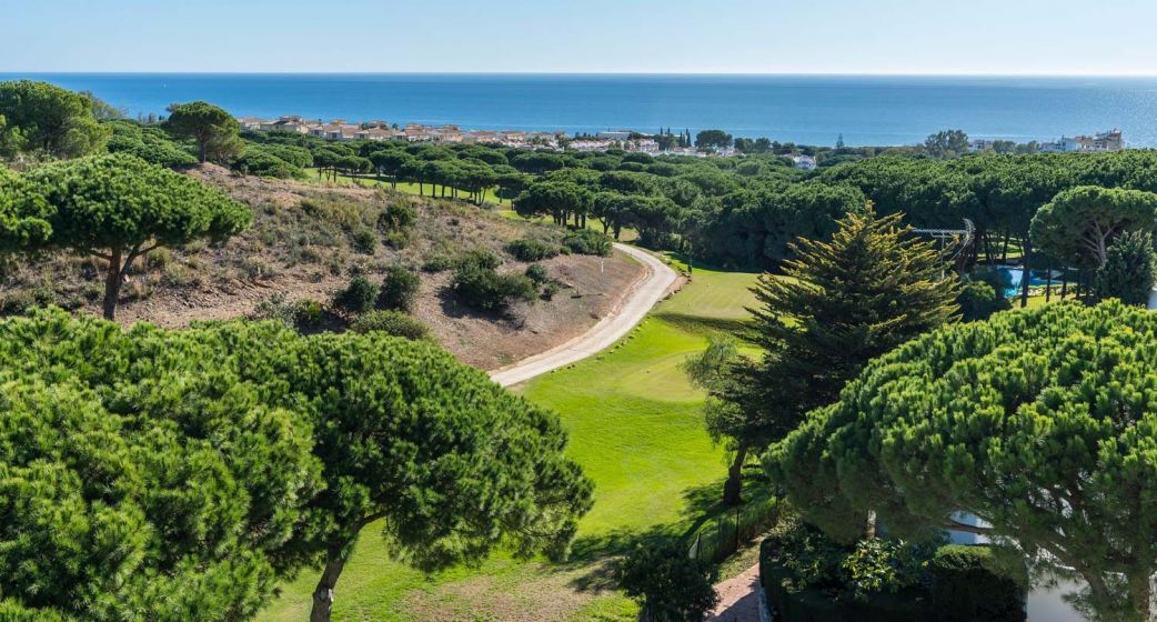 Cabopino. Golf. Marbella Este. 