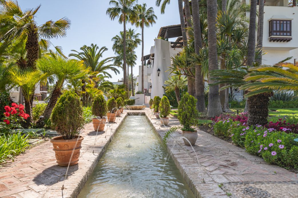 Persian garden, Puente Romano, Marbella
