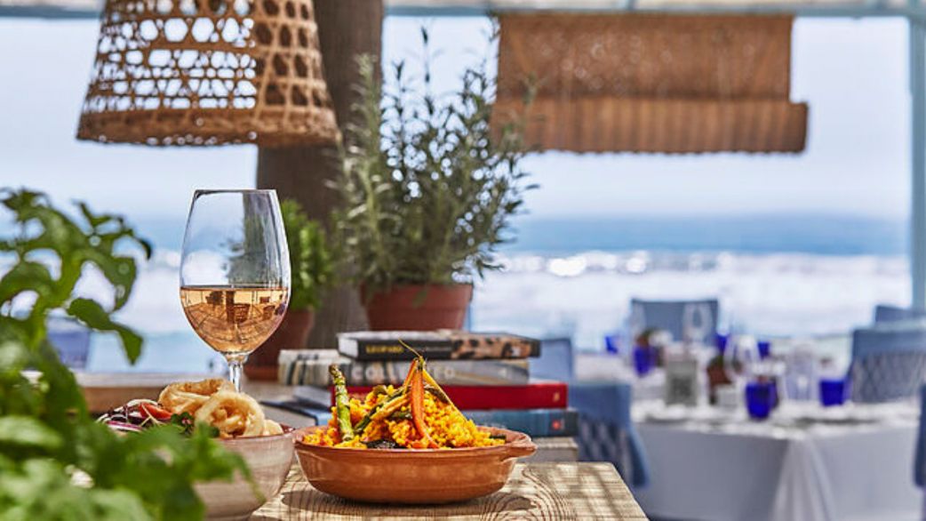 restaurants marbella club