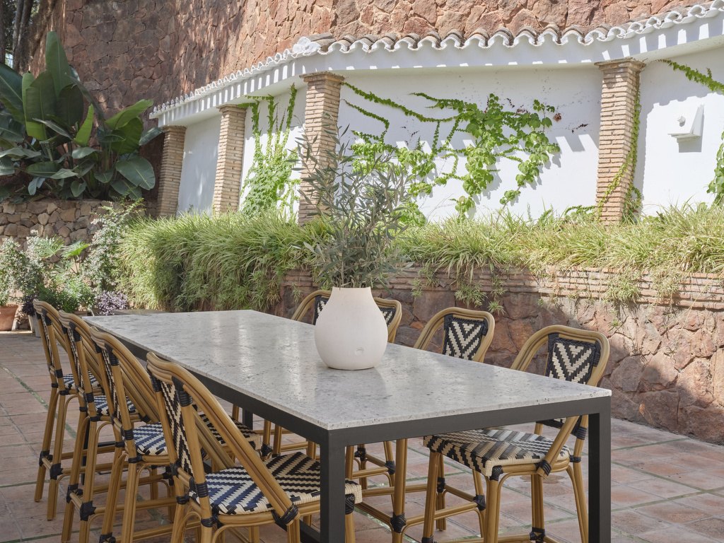 Encantadora villa de estilo andaluz recientemente renovada, junto a un campo de golf