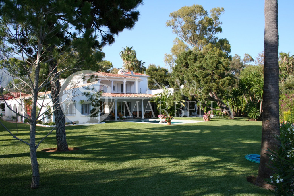 Villa for rent in Los Verdiales, Marbella Golden Mile