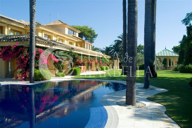 Villa en alquiler en Santa Margarita, Marbella Golden Mile