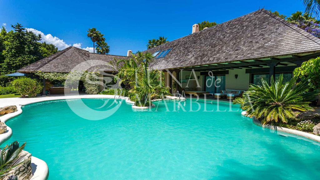 Villa en venta en Marbella Este