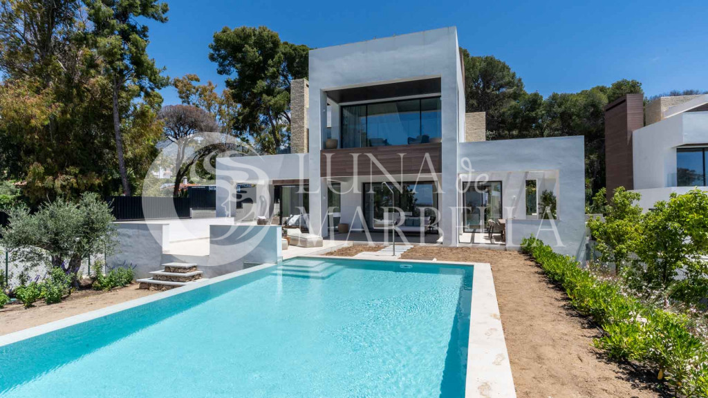 Villa for sale in Marbella