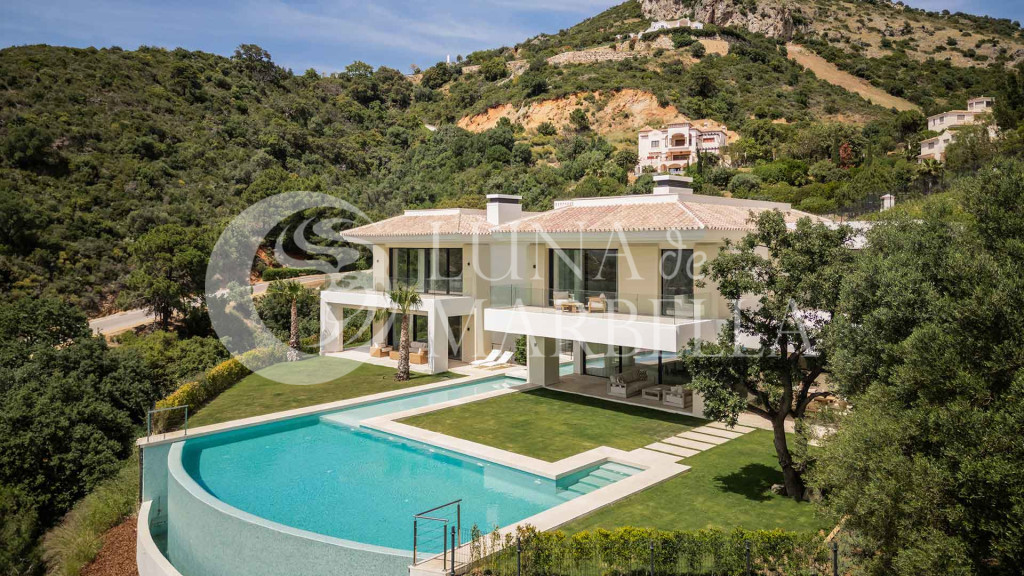 Villa en venta en Benahavis