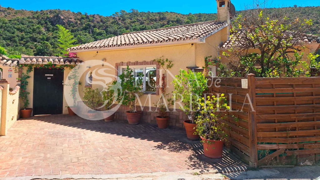 Villa en venta en Benahavis