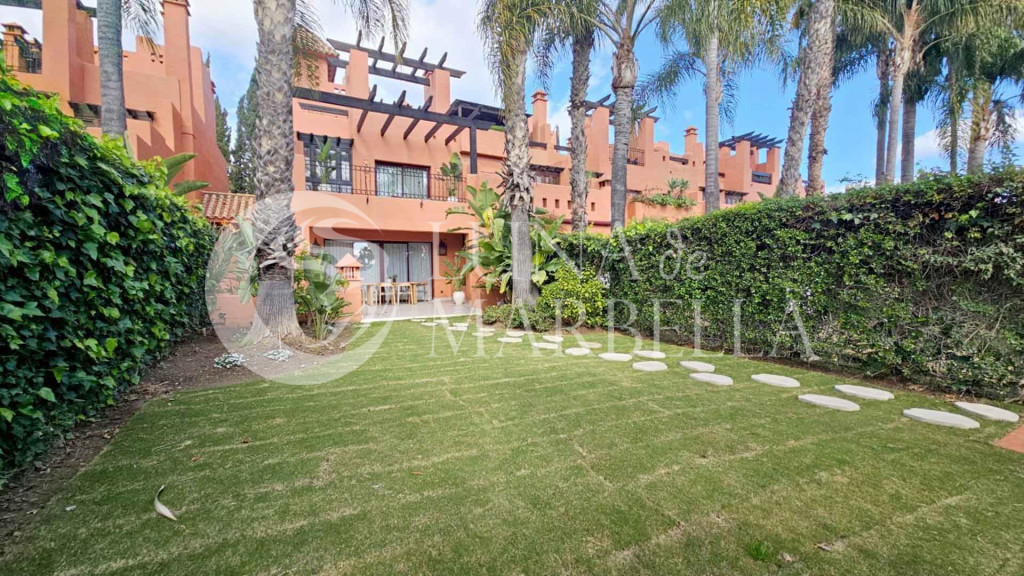 Town House for sale in Marbella Golden Mile