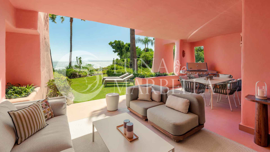 Apartment for sale in Estepona