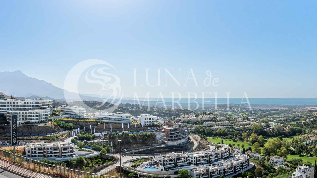 Apartment for sale in Benahavis