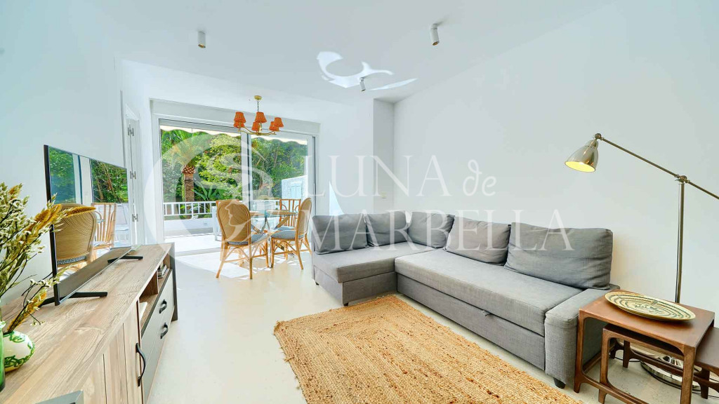 Apartamento en alquiler en Jardines del Mar, Marbella Golden Mile