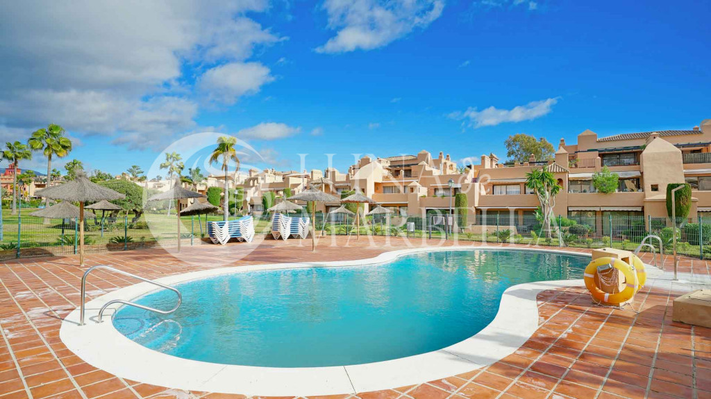 Apartamento Planta Baja en venta en Estepona