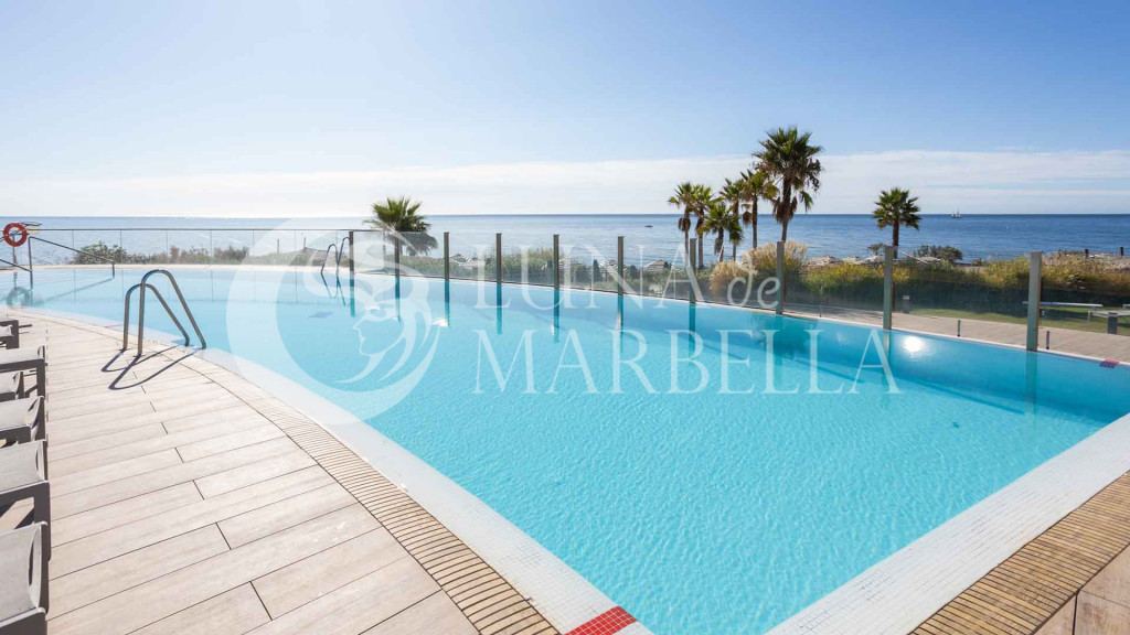 Apartamento en venta en Estepona