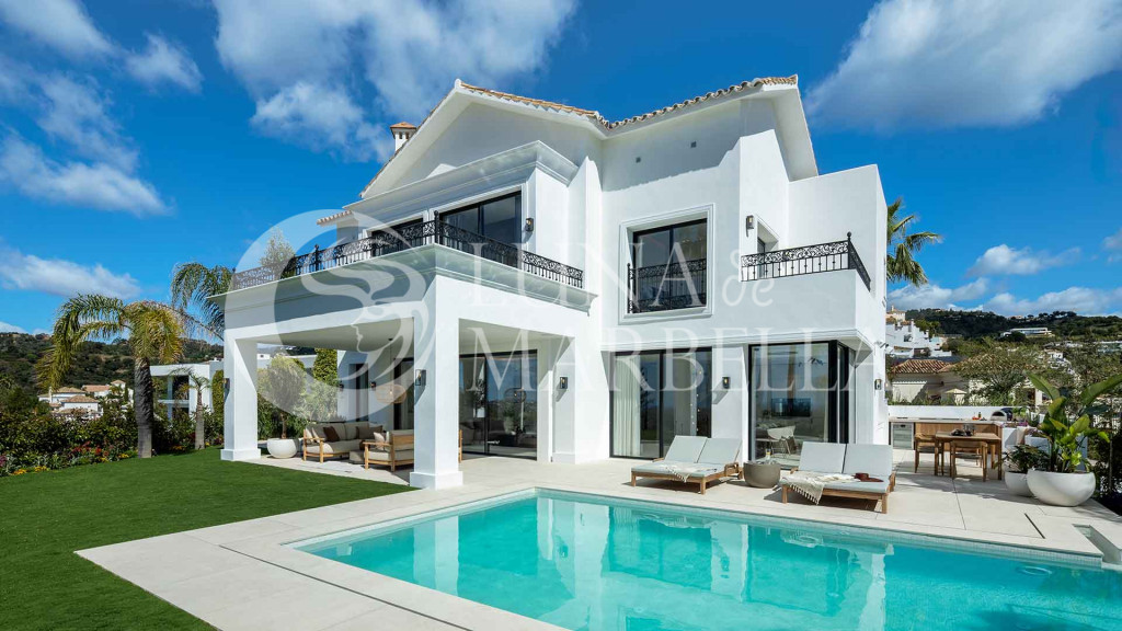 Villa en venta en Benahavis
