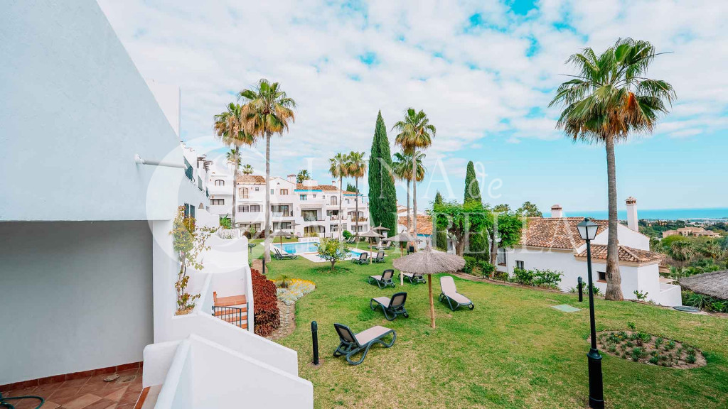 Town House for sale in Benahavis