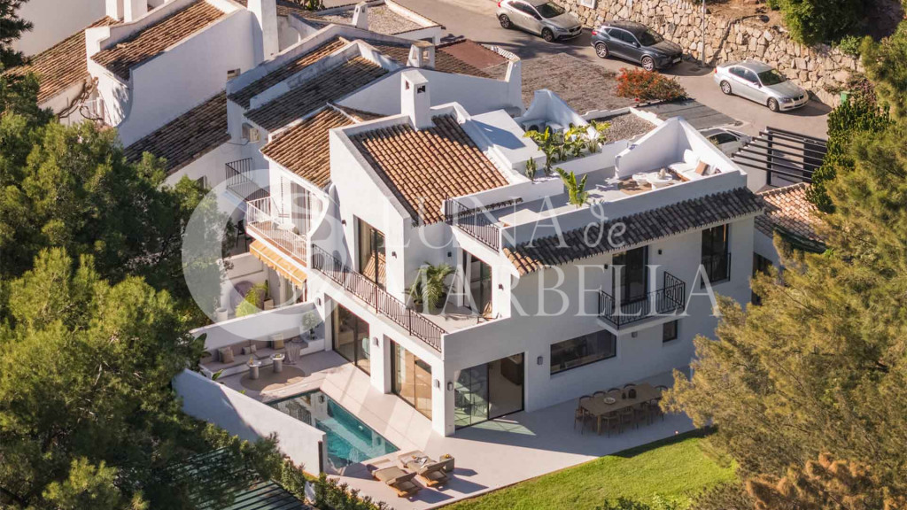 Semi Detached House for sale in Nueva Andalucia