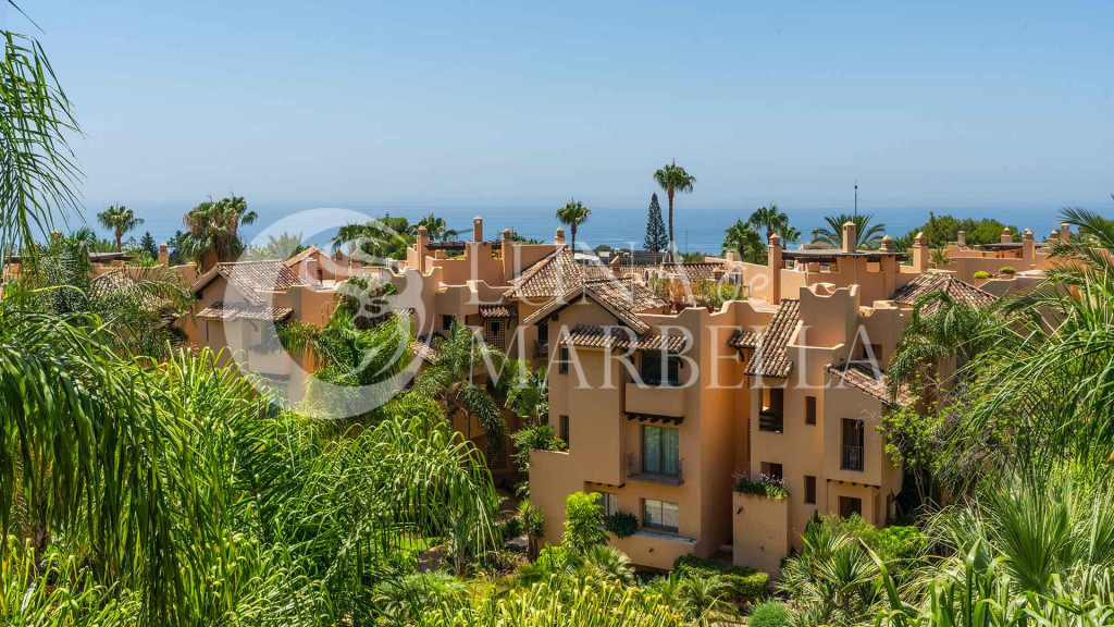 Penthouse for sale in Marbella Golden Mile
