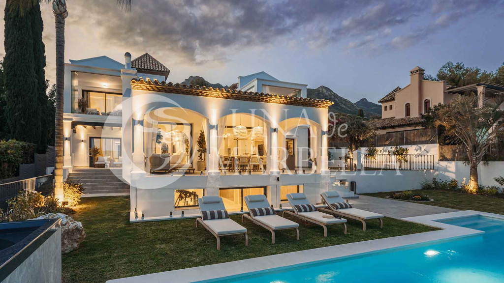 Villa for sale in Marbella Golden Mile