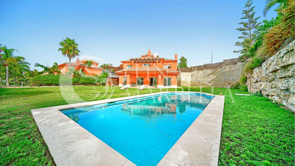 Villa en venta en Marbella Este