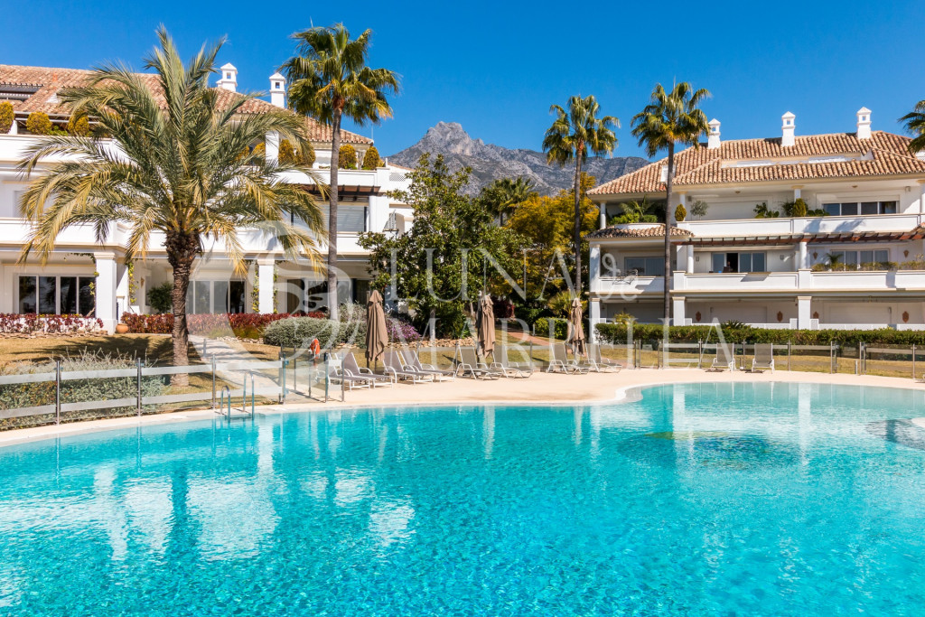 Apartment for sale in Marbella Golden Mile