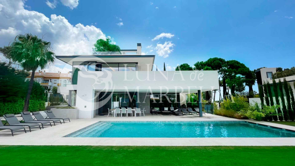 Villa en venta en Marbella Golden Mile