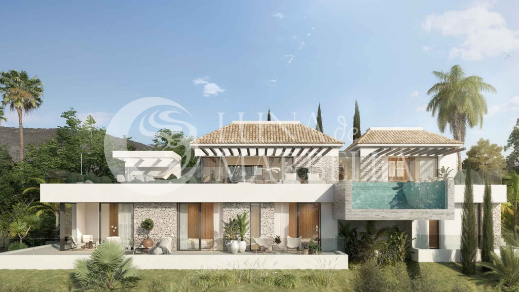 Villa for sale in Marbella East