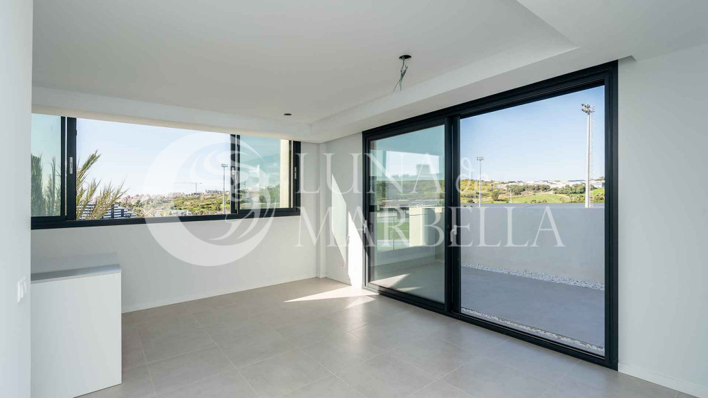 Apartment for sale in Estepona