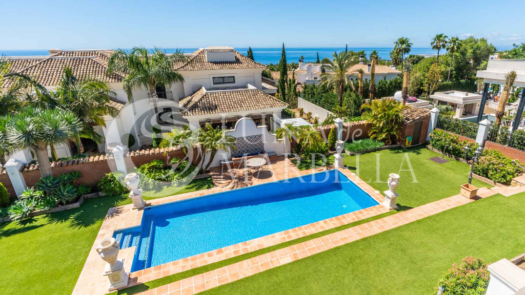 Villa for sale in Marbella Golden Mile