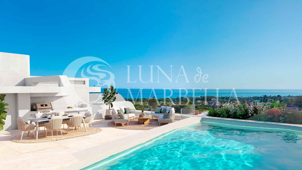 Town House for sale in Marbella East