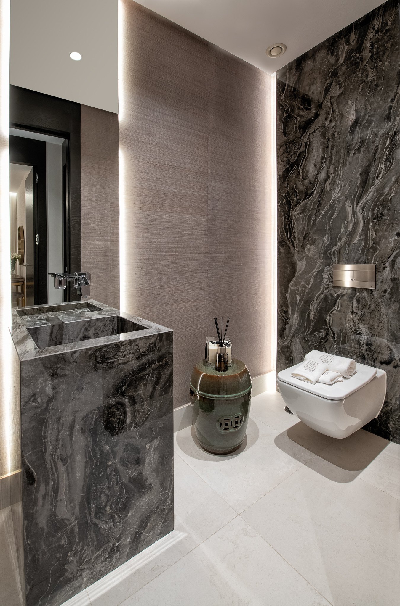 Spectacular residence with garden in the upper part of the Golden Mile