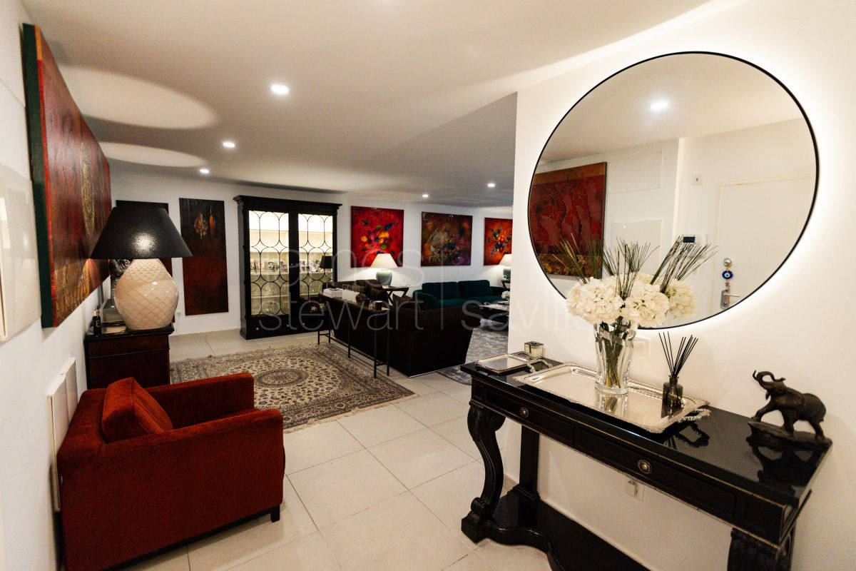 Superbly refurbished 3 bedroom garden apartment in La Reserva de Sotogrande