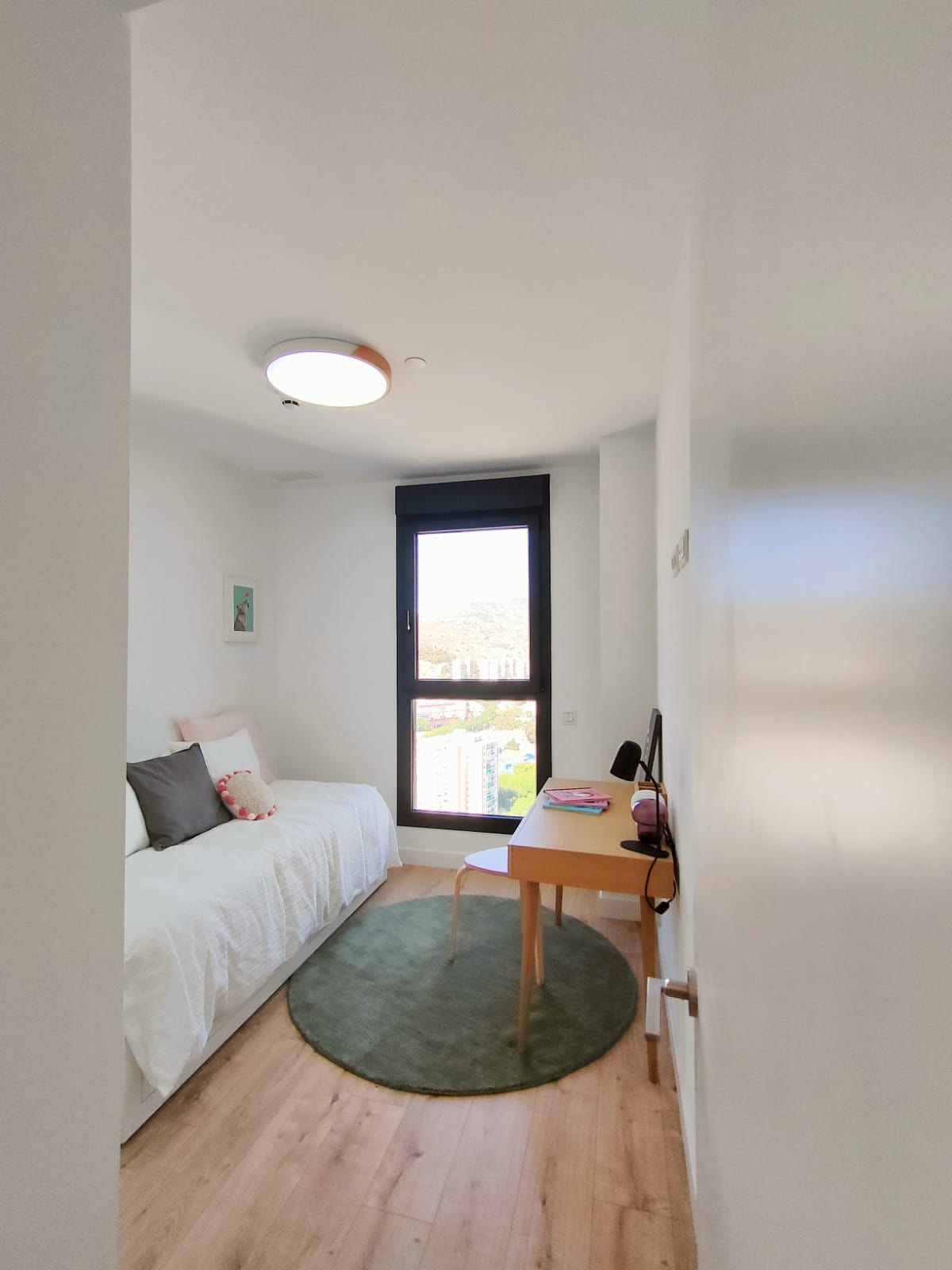 Penthouse in an iconic tower near Málaga city centre