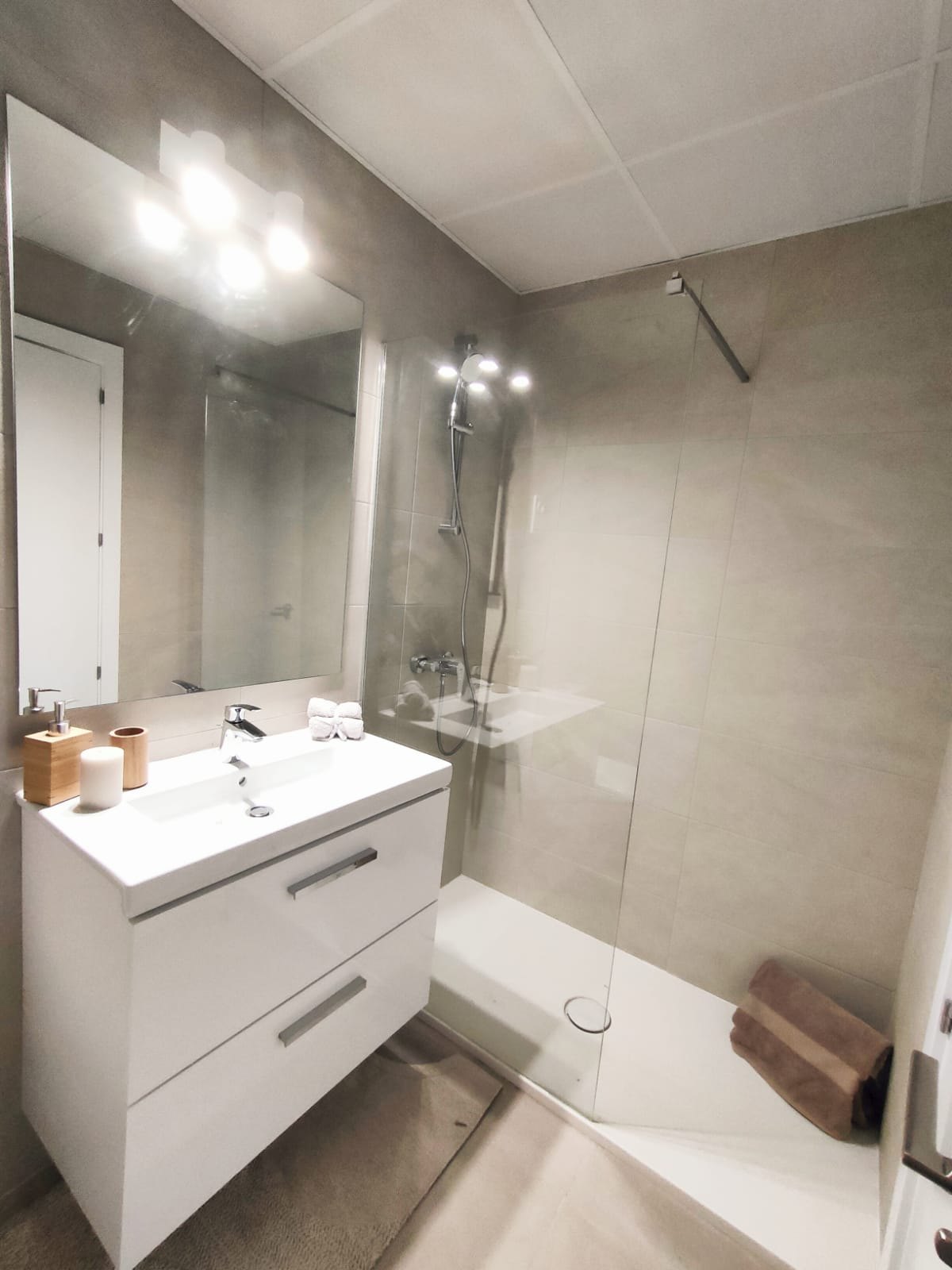 Penthouse in an iconic tower near Málaga city centre